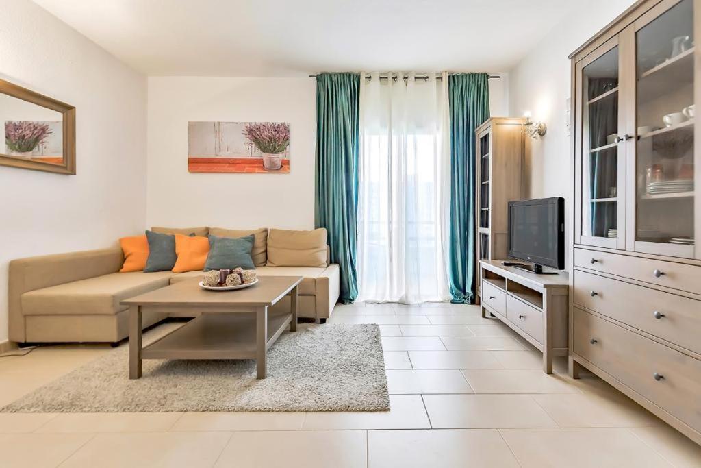 אדחה Sol Apartment With Amazing Seaview מראה חיצוני תמונה